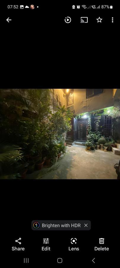 Sufi Khandar Home Stay New Delhi Exteriör bild