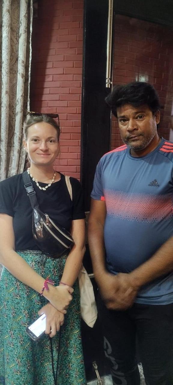 Sufi Khandar Home Stay New Delhi Exteriör bild